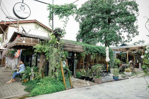 Hotel Baannokhook Home&cafe