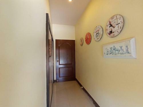 Bed & Breakfast Kireeya Villa