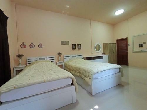 Bed & Breakfast Kireeya Villa