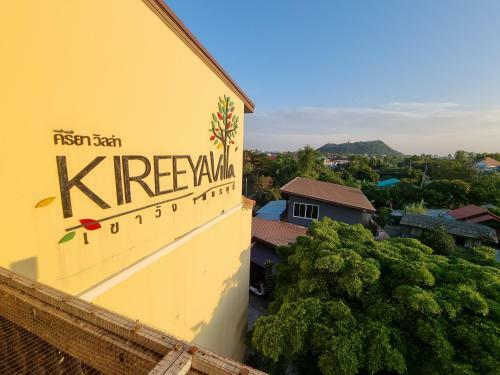 Bed & Breakfast Kireeya Villa
