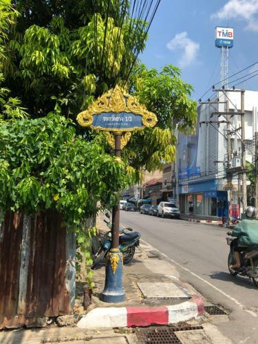 Hostal Banthai Guesthouse
