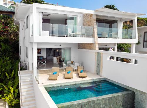 Sunset Lagoon | Villa Rihanna 2