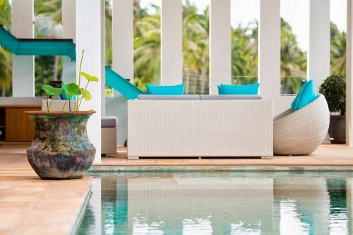 6 Bedroom Luxury Villa Moon
