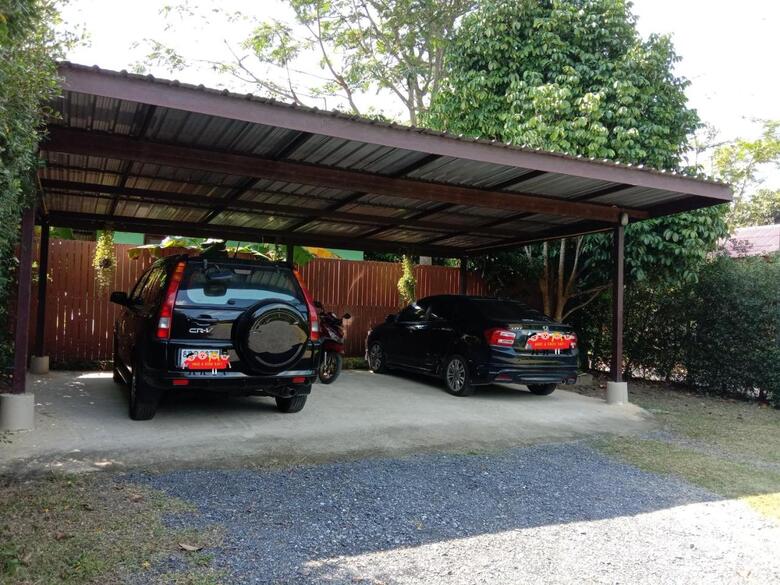 Hotel Bang Po Hut
