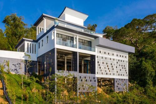 Fabuleuse Villa Aliz�s, Vue Mer Avec V�hicule 4x4