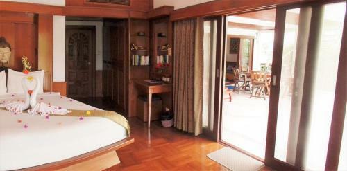 Royal Living Koh Samui - Villa 2 - With Jacuzzi And Service
