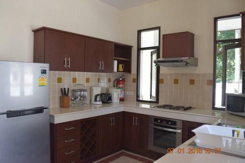 3 Bedroom Pool Villa 2 ~ 30 Seconds Walk To Beach