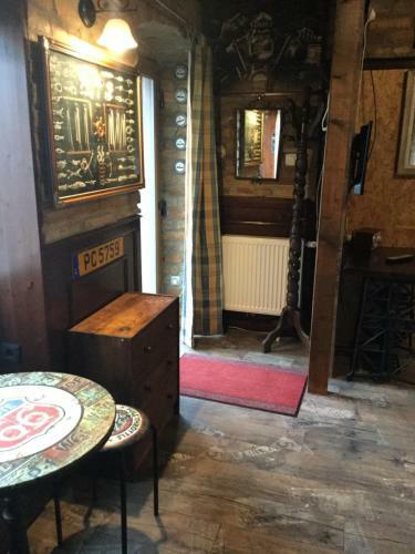 Hostal Old's Car Zimmer & Apartment Vermietung