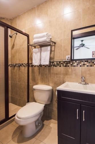 Majova Inn Hotel