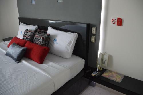 Auto-hotel Mediterr�neo