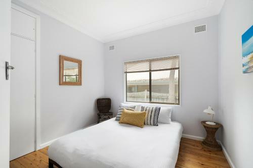 Retro Beach Shack Semi Detached, 2 Min Walk To Beach - Wattle
