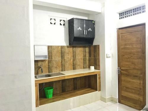 Lodge Pondok Legon House