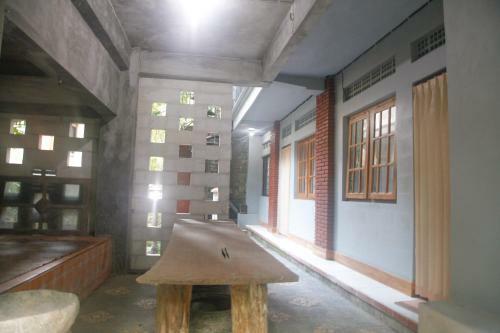 Lodge Pondok Legon House
