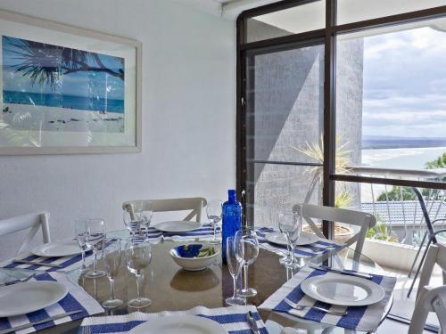 Panorama 200 Apartment 7 Upper Hastings Street 70