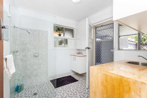 Scarborough Funk - Walk To Beach - Sleeps 6
