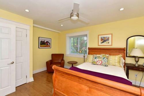 Cheerful 7bedroom Waterfront Villa Fully Furnished