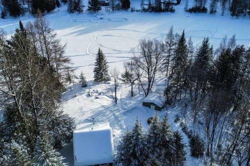 Chalet Petit Pierrot-bord de L'eau-chalets Galaxia