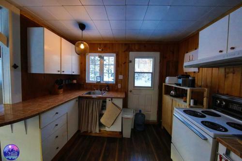 Chalet Petit Pierrot-bord de L'eau-chalets Galaxia