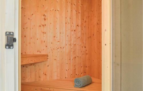 Holiday Home Stokkepil-holmen