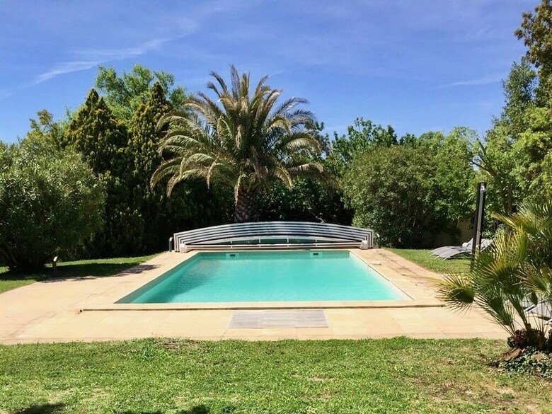 Hostal Clos De La Colombe