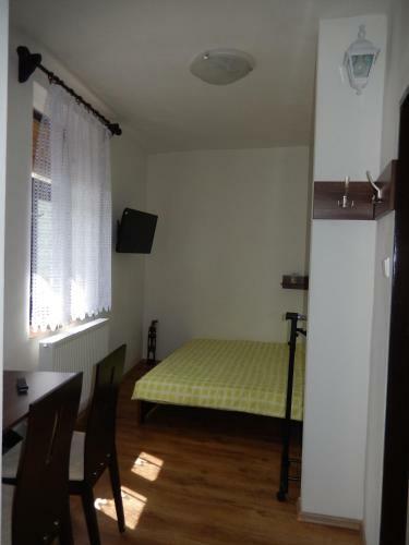 Hostal Ubytov�n� Ron?perk Pob??ovice
