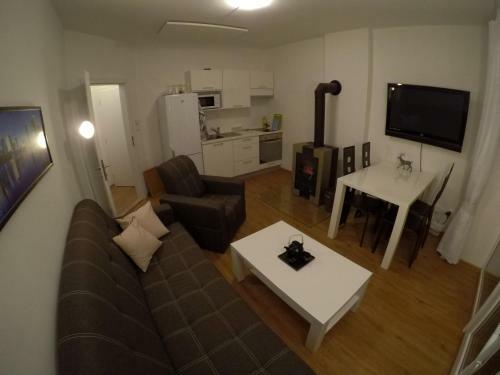 Apartm�n Reggie - Pec Pod Sn??kou