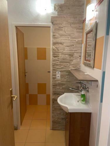 Hostal Penzion Kr�lovsk� L�zn?