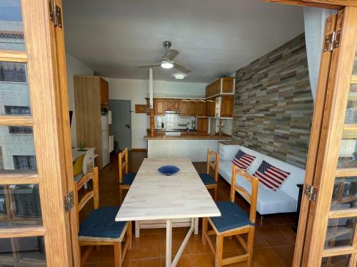 Apartamento Candelaria Vacaciones Centro, Playa 20 Metros