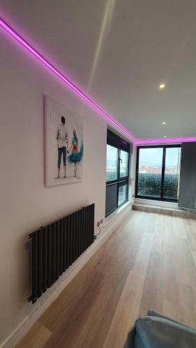 Apartamento Central Penthouse With Hot Tub & Views 24