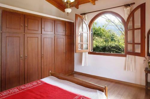 Villa Bees Bikes Boat Beach