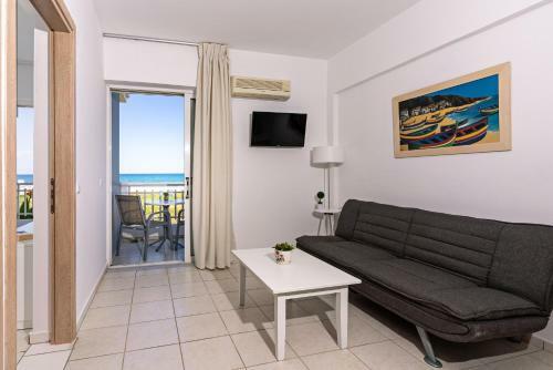 Apartamento Azure Seaside Apts