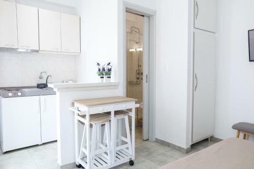 Modern Apartments Edipsos