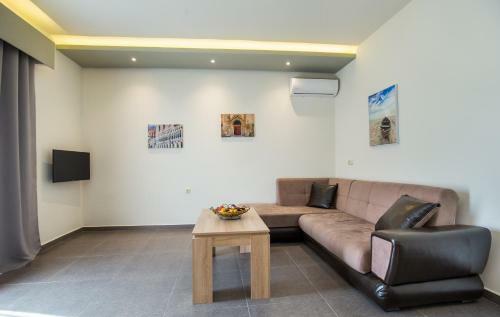 Studios & Apartments Elisabeta