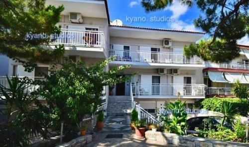 Hostal Kyano Studios-sotiria Studios