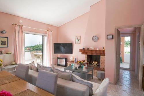 Apartamento Aliki's Top Floor Suite With Shared Infinity Pool!