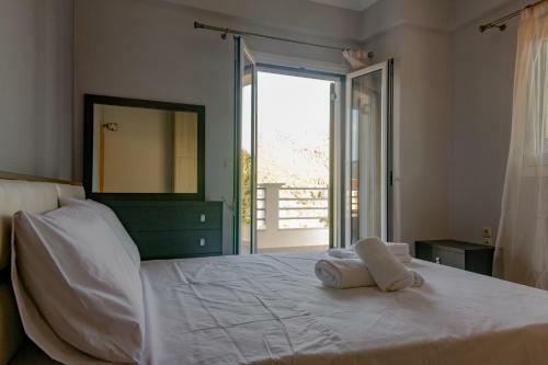 Tsoutsis Apartments