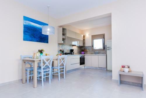 Mon Emvasia Margarites Villas