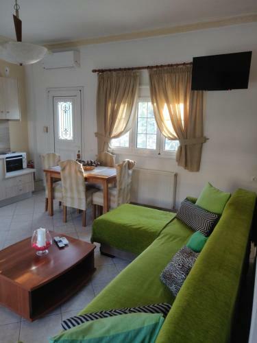 Efi's Apartment