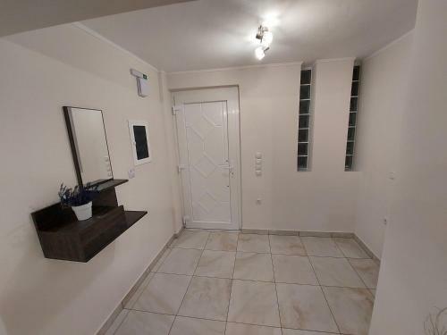 Litsa Galaxy Apartment