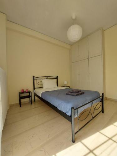 Eleni's Seafront Apartment