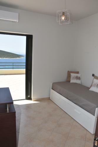 Megali Ammos Maisonette & Studio