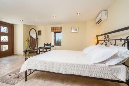 Villa Bolios, Sea View, Private Pool