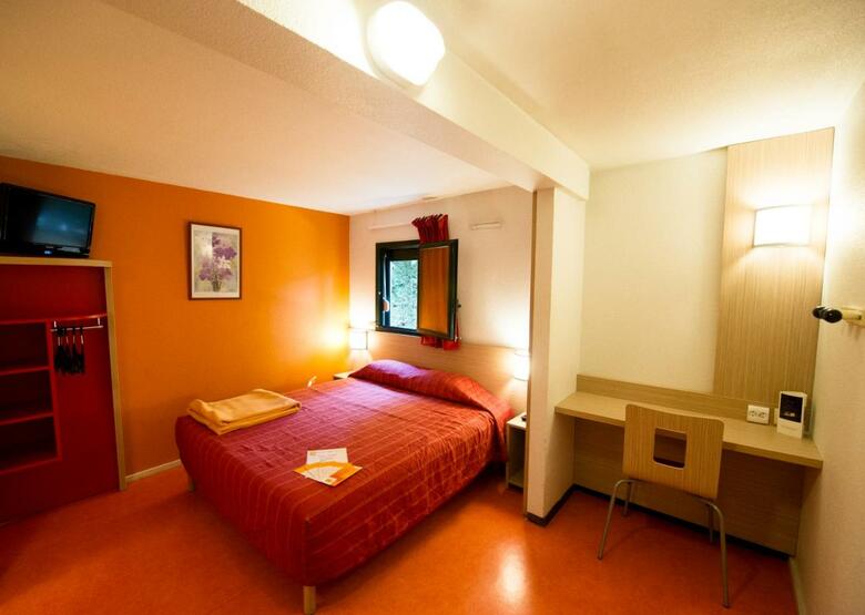 Hotel Premiere Classe Orleans Ouest - La Chapelle St Mesmin