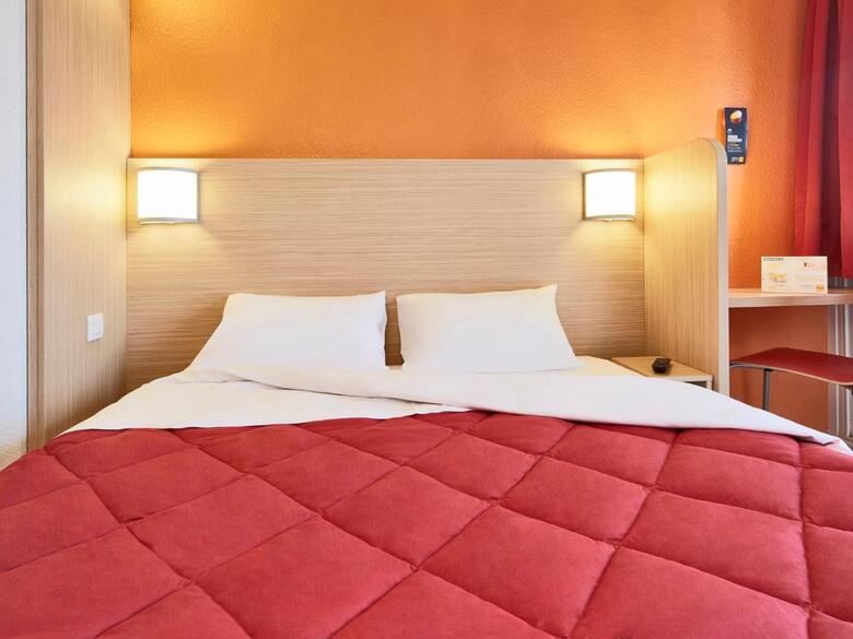 Hotel Premiere Classe Orleans Ouest - La Chapelle St Mesmin