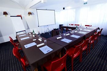 Hotel Kyriad Orleans Ouest - La Chapelle Saint Mesmin