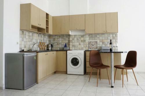 Divine Malia Suites & Apartments