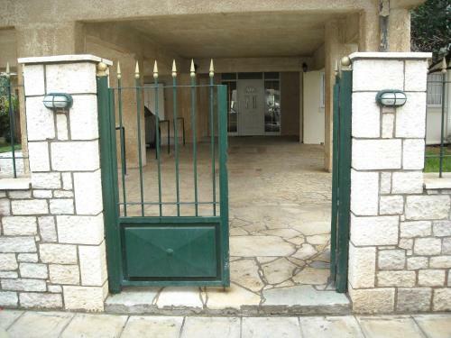 Ground Apartment In Messini