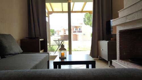 Sithon Villa - Seafront House
