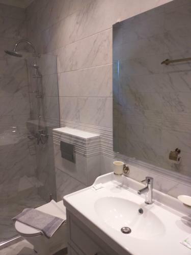 Hostal Laida Studios