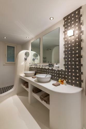 Rabbit Silver Villa Mykonos By Genesis Villas